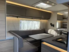 Bild 7 Dethleffs Nomad 560 FMK First Edition Sondermodell Selma