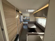 Bild 18 Dethleffs Nomad 560 FMK First Edition Sondermodell Selma