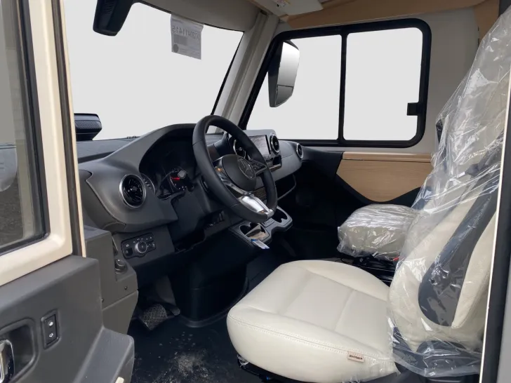 Fahrzeugbild Hymer B-MC I 600 Blackline AUTARK/SAT/TV/NAVI/RFK #10