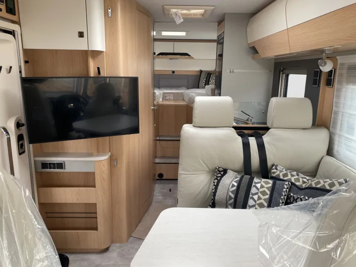Fahrzeugbild Hymer B-MC I 600 Blackline AUTARK/SAT/TV/NAVI/RFK #18