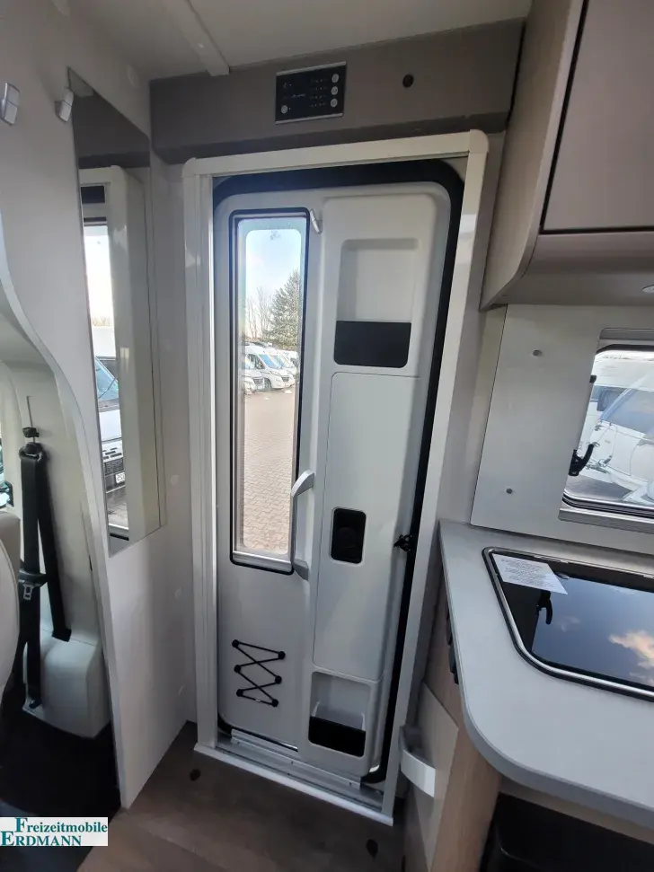 Fahrzeugbild Carado T 135 #21