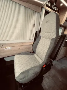 Bild 8 Dethleffs Globebus I 6 Active