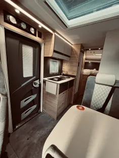 Bild 9 Dethleffs Globebus I 6 Active