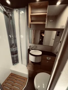 Bild 19 Dethleffs Globebus I 6 Active