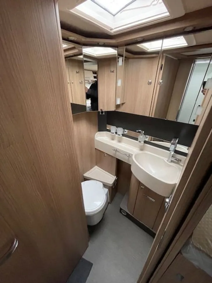 Fahrzeugbild Carthago C1-tourer I 149 RB-LE comfort 4.2t MB-Sprinter #10