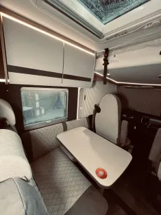 Bild 12 Dethleffs Globebus I 4 Active