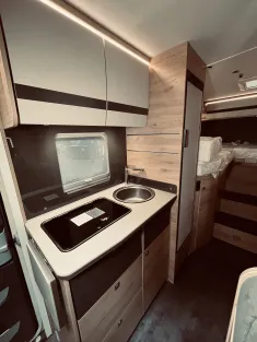 Bild 13 Dethleffs Globebus I 4 Active
