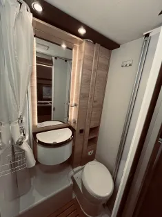 Bild 19 Dethleffs Globebus I 4 Active