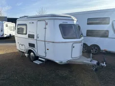 Bild 1 Hymer Eriba Touring Familia 320