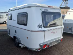 Bild 3 Hymer Eriba Touring Familia 320