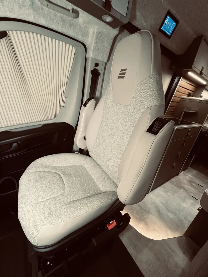 Fahrzeugbild Hymer Camper Van Yellowstone #8