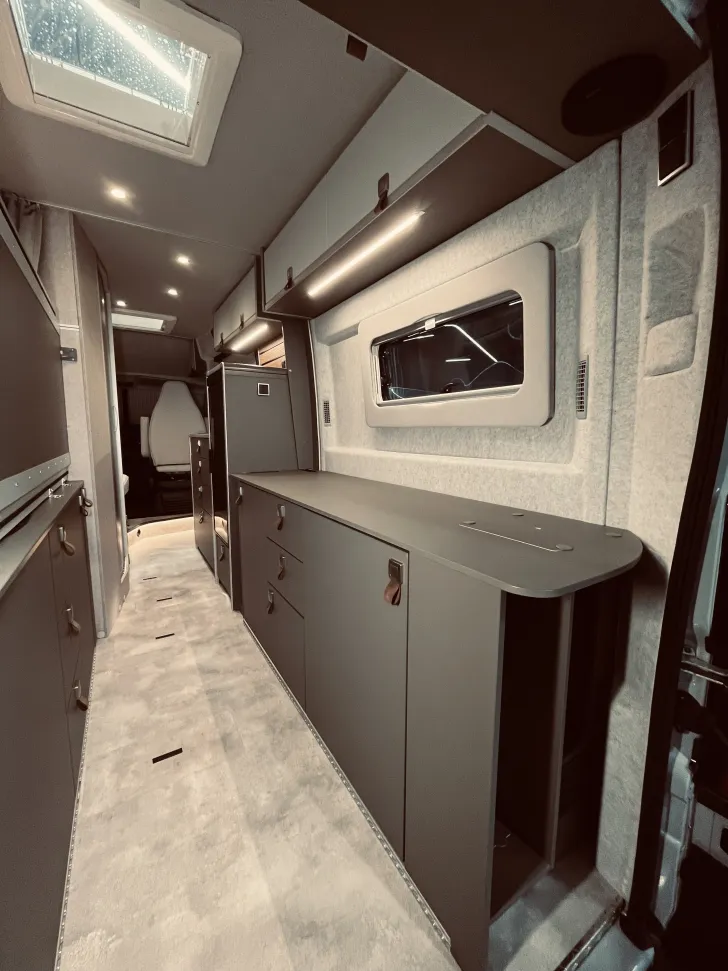 Fahrzeugbild Hymer Camper Van Yellowstone #21