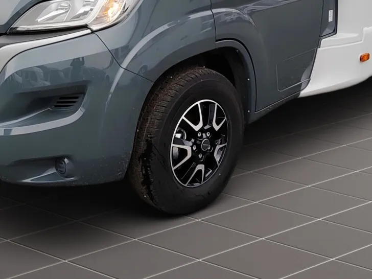 Fahrzeugbild Weinsberg CaraHome 550 MG !! Sie sparen 14.932,- !! #6