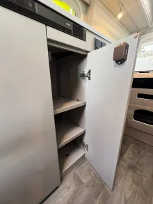 Fahrzeugbild Carado CV600 #22