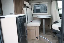 Fahrzeugbild Carado Camper Van CV 640 pro+Markise #11