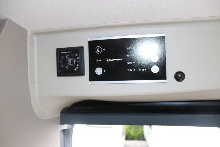 Fahrzeugbild Carado Camper Van CV 540 Markise+Kamera #13