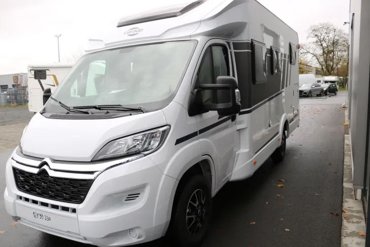 Fahrzeugbild Carado T 338 pro #2