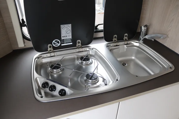 Fahrzeugbild Bürstner Premio Life 425 TS #7