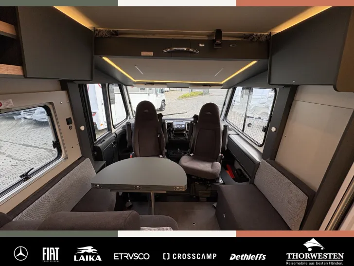 Fahrzeugbild Laika Kosmo H 1319 Fußbodenheizung COMBI6E NAV 180 4,4 #7