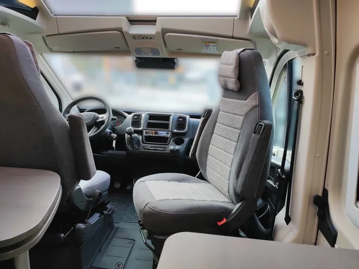 Fahrzeugbild Pössl Summit Prime 600 Citroen 140 PS SIE SPAREN 7424 #11