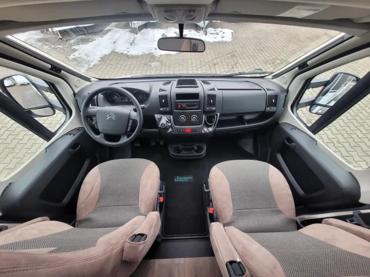 Fahrzeugbild Carado T 447 #8