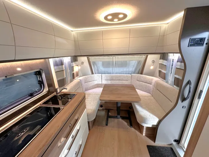 Fahrzeugbild Hobby Excellent Edition 540 WLU 2024 ausgestellt 2000 kg! #10