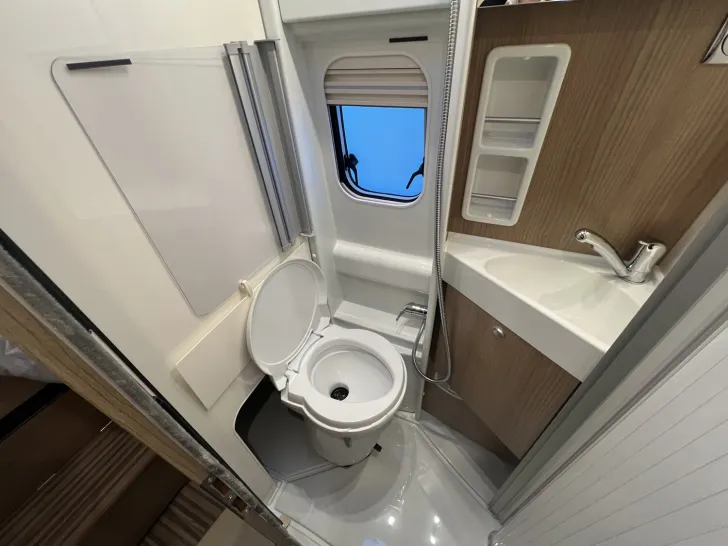 Fahrzeugbild Malibu Van charming GT skyview 640 LE RB Fiat #11