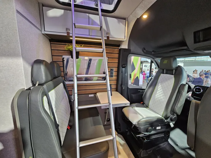 Fahrzeugbild Hymer Camper Van Grand Canyon S CrossOver AHK*Leder*Solar*Inverter*HDC #10