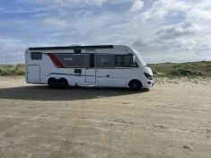 Bild 1 Bürstner Elegance I 910 G