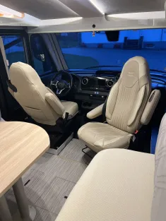 Bild 3 Bürstner Elegance I 910 G