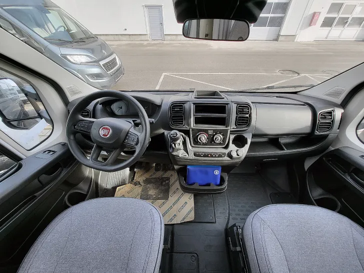 Fahrzeugbild Sunlight TEILINTEGRIERTE T 67 #12