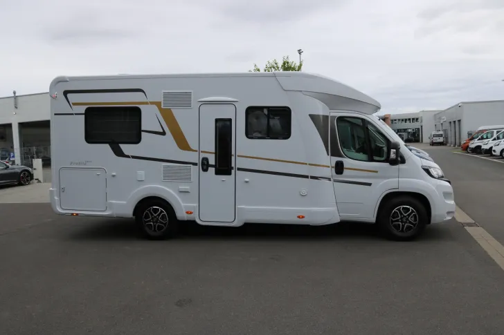 Fahrzeugbild Eura Mobil Profila T 675 SB Modial+Fahr Ass-5e sitz #4