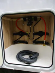 Fahrzeugbild Eura Mobil Integra Line IL 695 LF inkl. SAT + TV/Dachklima #30