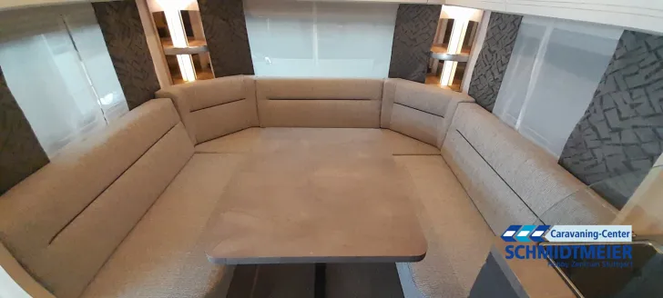 Fahrzeugbild Hobby De Luxe 515 UHK #5