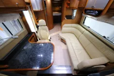 Bild 16 Carthago Mega Liner 67 BRQ/M.A.N/Queensbett/2xKlima/Solar