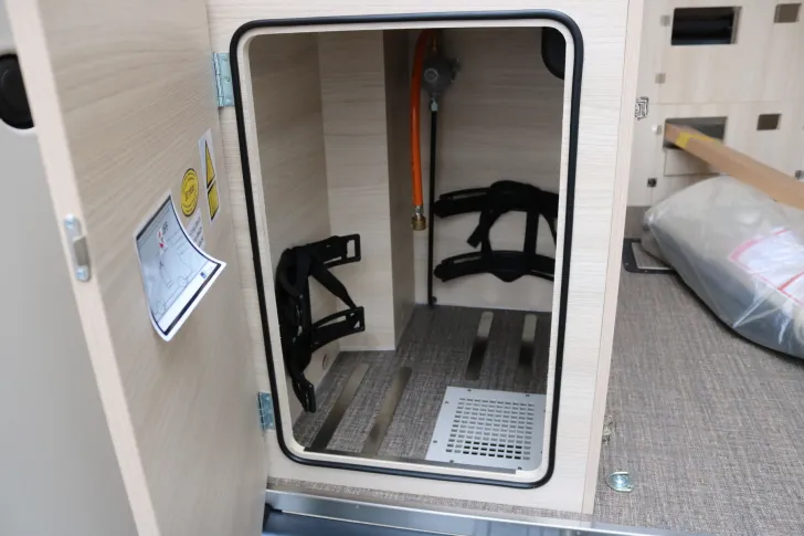 Fahrzeugbild Eura Mobil Van 595 HB AT9G+Markise+Sunroof #10