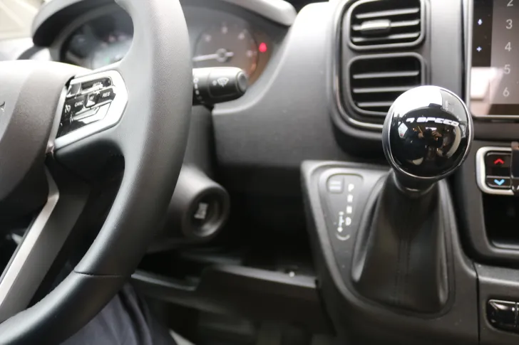 Fahrzeugbild Eura Mobil Van 595 HB AT9G+Markise+Sunroof #28