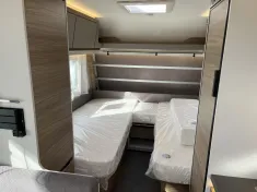 Bild 18 Dethleffs Nomad 490 EST +First Edition+