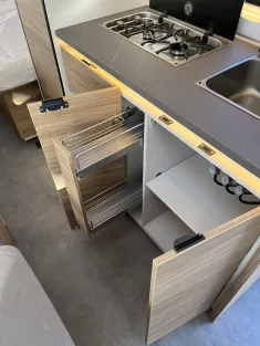 Bild 24 Dethleffs Nomad 490 EST +First Edition+