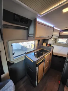 Bild 12 Knaus BoxLife Pro 540 ROAD 140 PS Schalter
