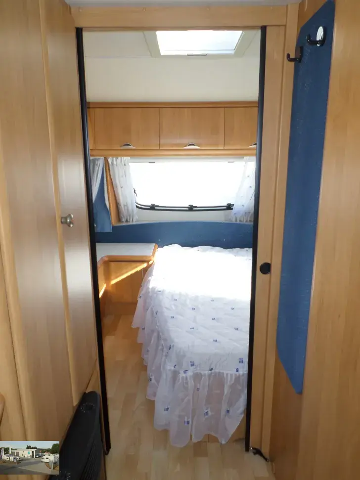 Fahrzeugbild Hobby Excellent Easy 540 UFe Nr. 9 - franz. Bett, RSG #17