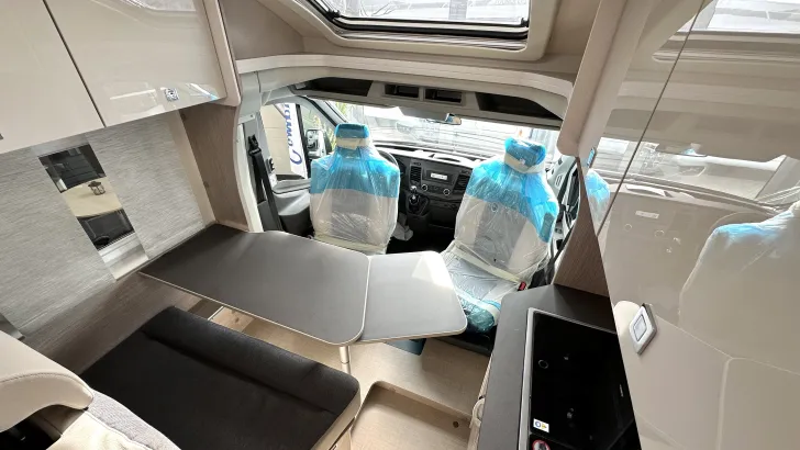 Fahrzeugbild Bürstner Lineo T 700 #8