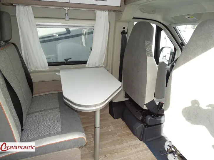Fahrzeugbild Pössl D-LINE 2WIN PLUS #5