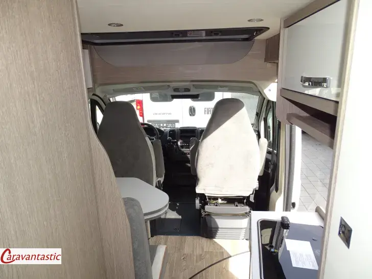 Fahrzeugbild Pössl D-LINE 2WIN PLUS #12