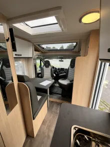 Fahrzeugbild Sunlight V 60 Adventure Edition IC-Line Automatik+Heckstützen* #15