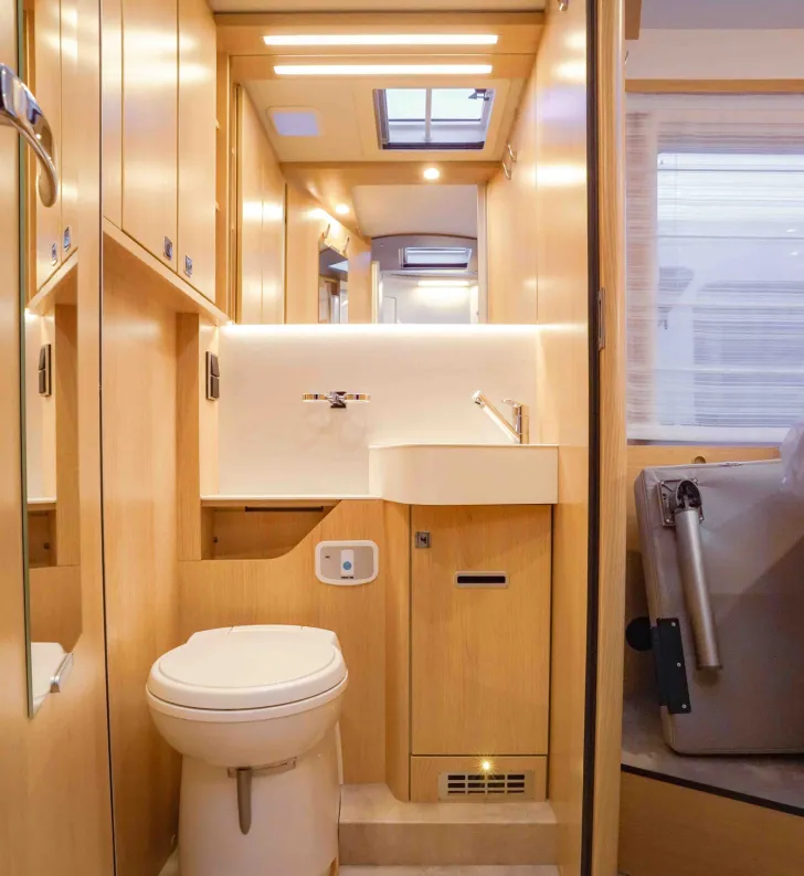 Fahrzeugbild Hymer B-Klasse MC T BlackLine 690 Sie sparen: 27.735  #13