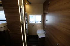 Bild 23 Knaus Sun I 900 LEG Wechselrichter,3x Klima,2xTV