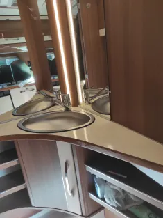Bild 2 LMC Maestro 490 E