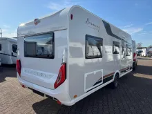 Fahrzeugbild Bürstner Averso 535 TL Autark + Dusch Paket #4