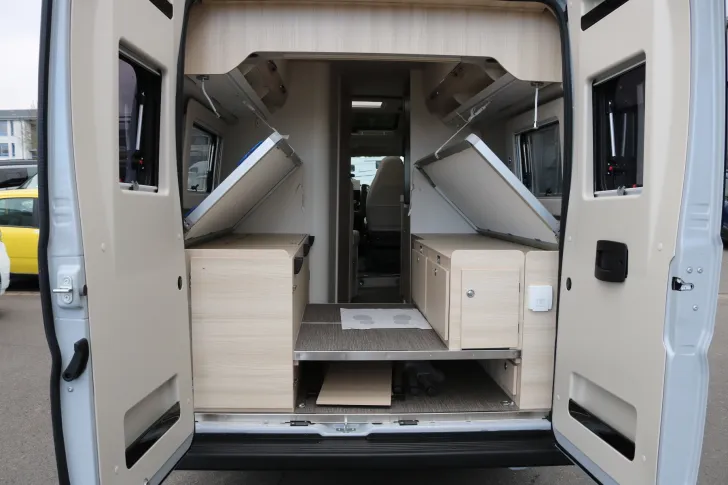 Fahrzeugbild Eura Mobil Van 635 EB AT9G+Sunroof+Solar+Markise #6